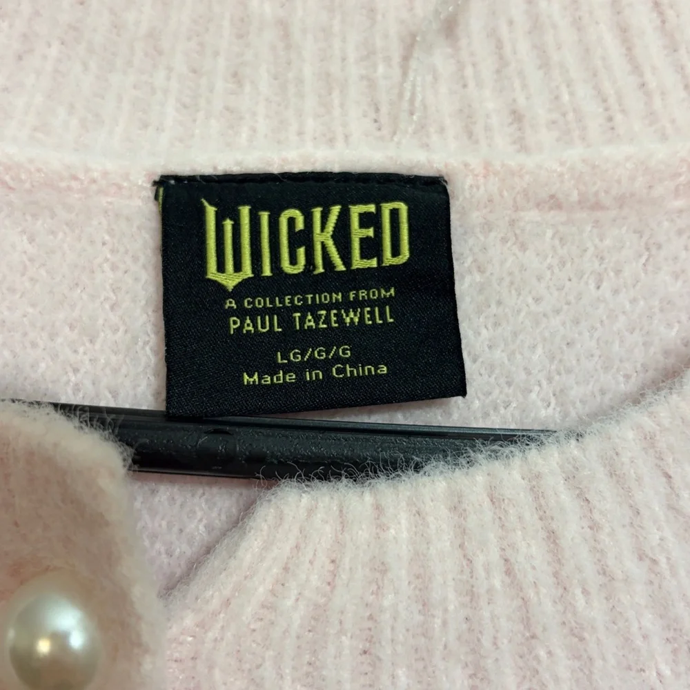 Wicked movie Glinda-themed pink cardigan - Picture 2 of 5